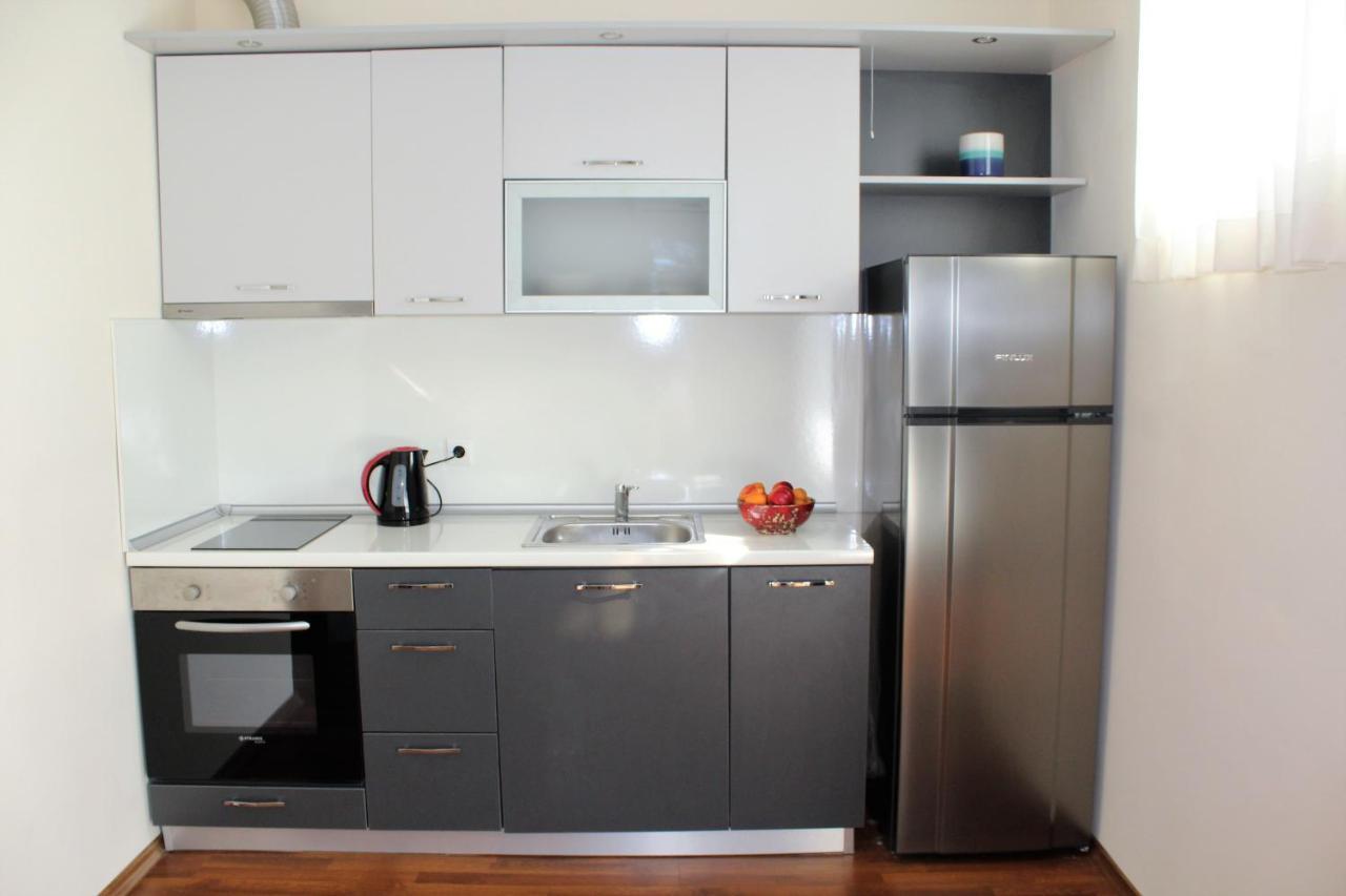 Solei Apartments Primorsko Luaran gambar