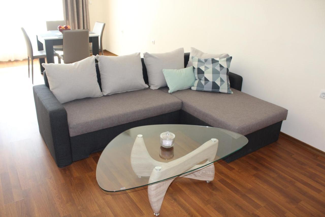 Solei Apartments Primorsko Luaran gambar