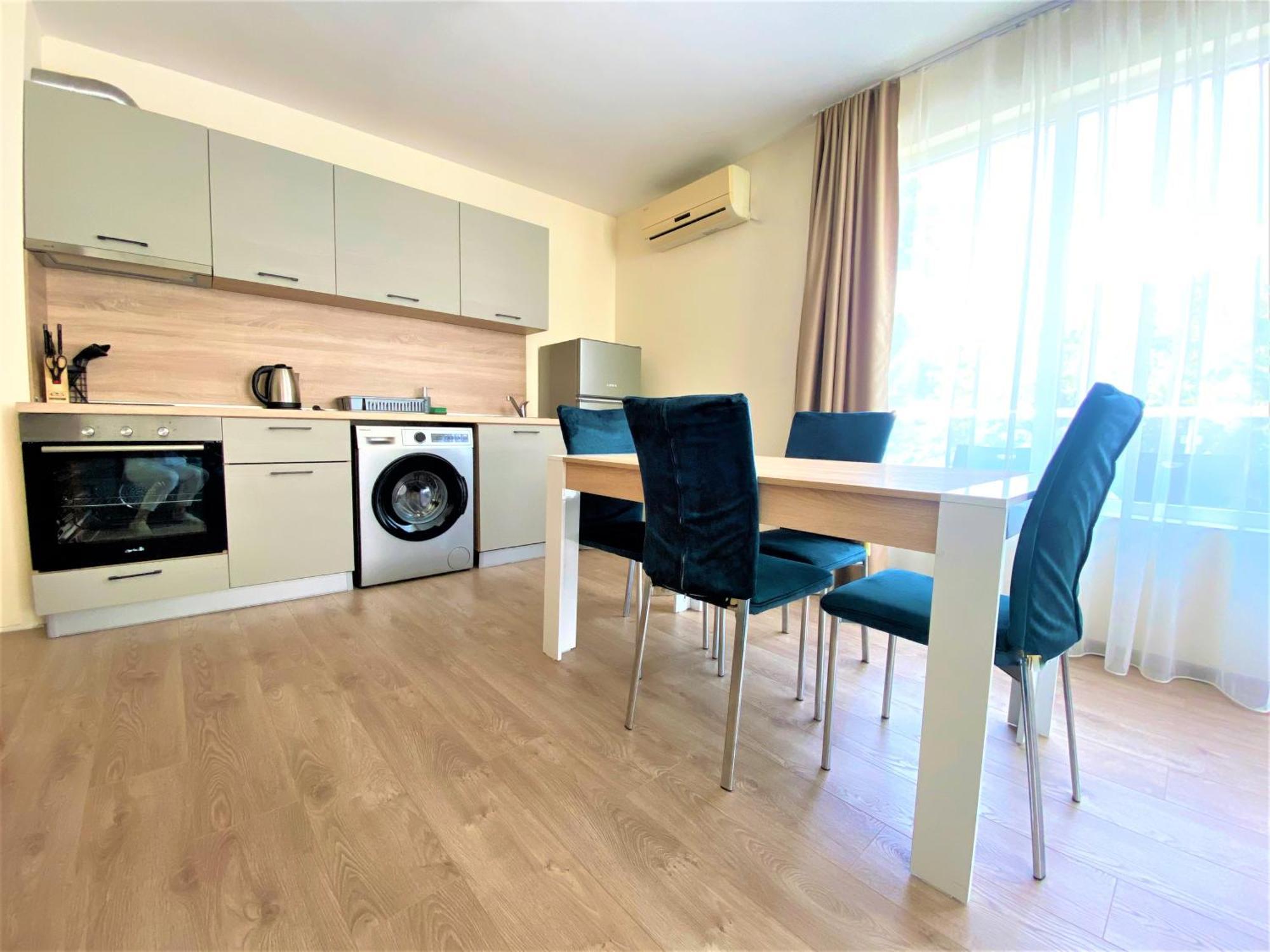 Solei Apartments Primorsko Luaran gambar